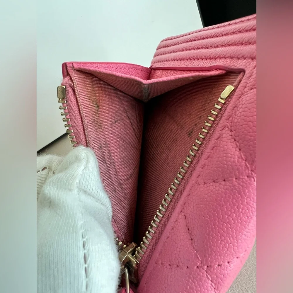 CHANEL  Caviar Leather Boy Flap Wallet Quilted Pink Great Condition/ Great Deal